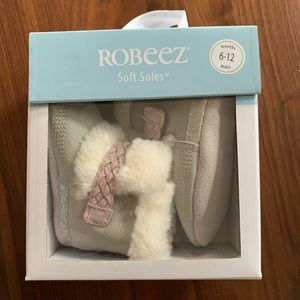 ROBEEZ 6-12mo soft sole boots